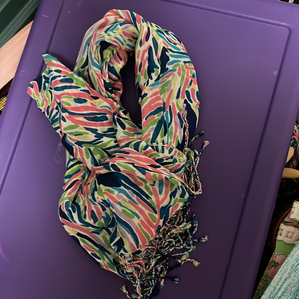 Brand new Lilly Pulitzer scarf